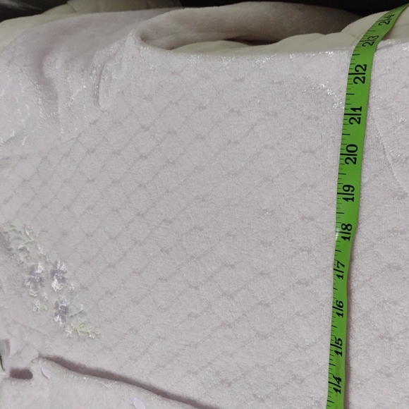 Pretty Miss Elaine palest lavender gown/robe, sz Med - Picture 11 of 13